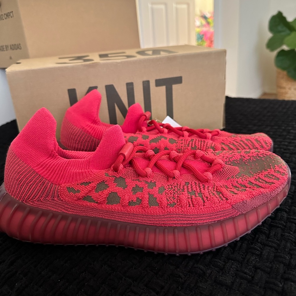 Yeezy Shoes for men